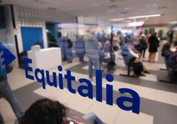 Notifica inviata per posta, cartella annullata e condannata a Equitalia